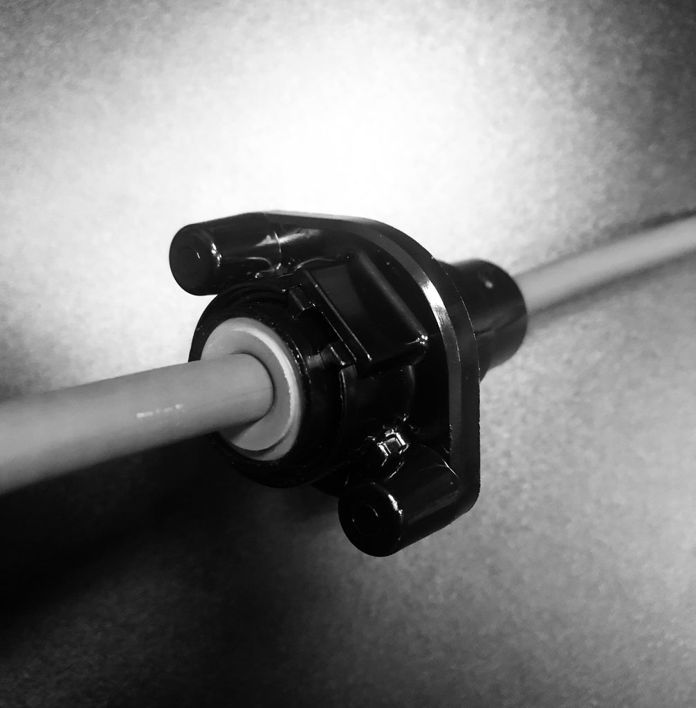 SINGLE 4 GA CONNECTOR BULKHEAD